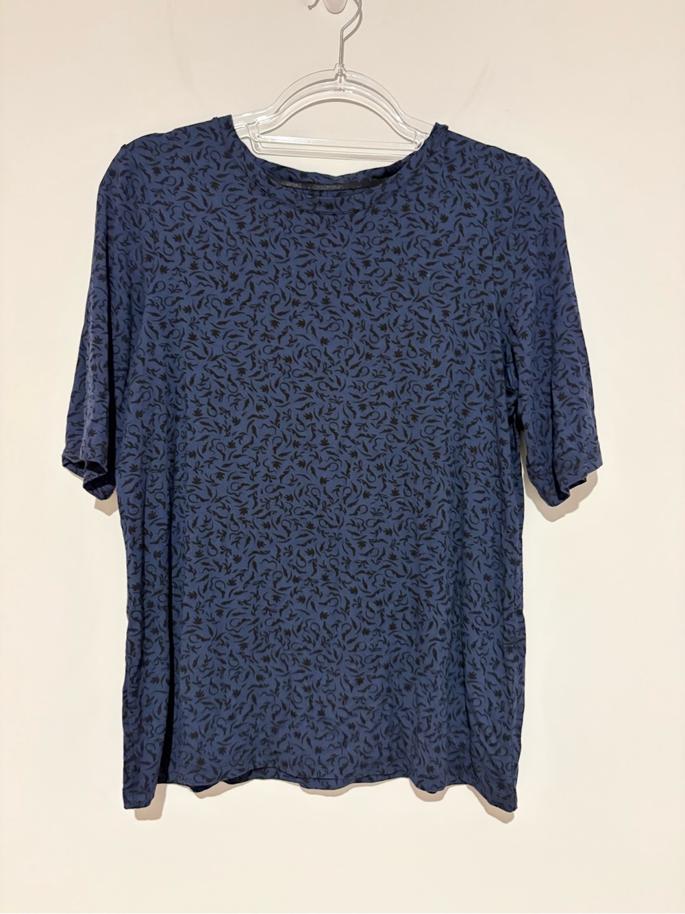 Chico’s touch of cool elbow sleeve perfect tee passport blue black 1 medium